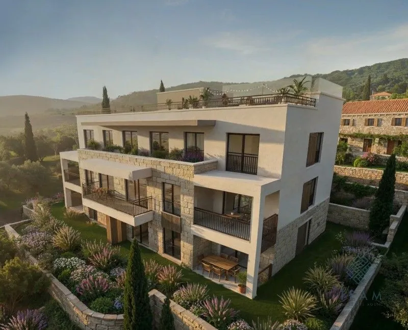 Sale, two bedroom apartment, 75m², Dobrota, Kotor