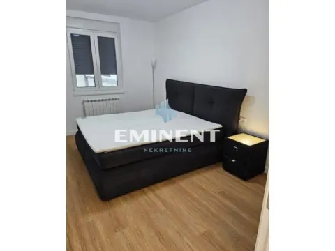 Izdavanje, trosoban stan, 69m², Šumice, Beograd - image 7