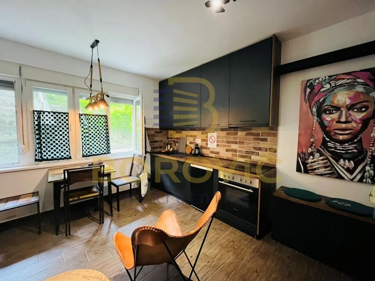 Prodaja, jednosoban stan, 36m², Savski Venac, Beograd