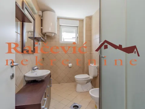 Prodaja, četvorosoban stan, 117m², Savski Venac, Beograd - image 18