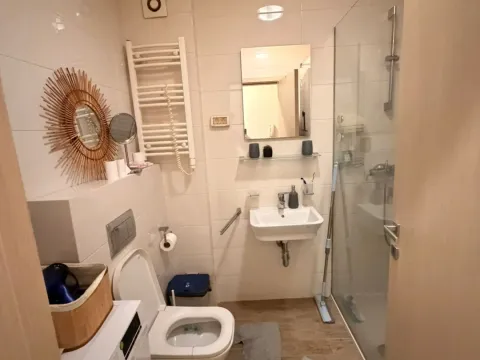 Rent, one bedroom apartment, 53m², City Kvart, Podgorica - image 4
