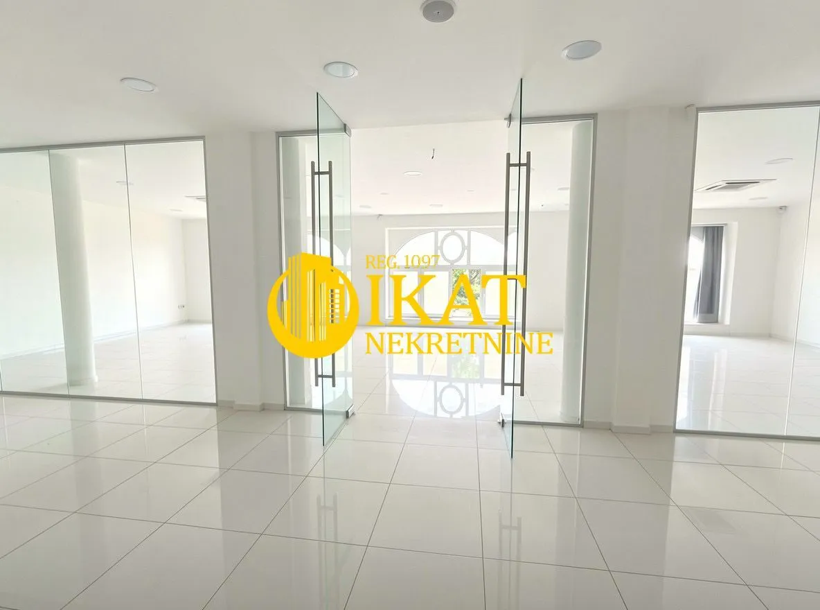 Sale, office space, 180m², Stari Grad, Beograd