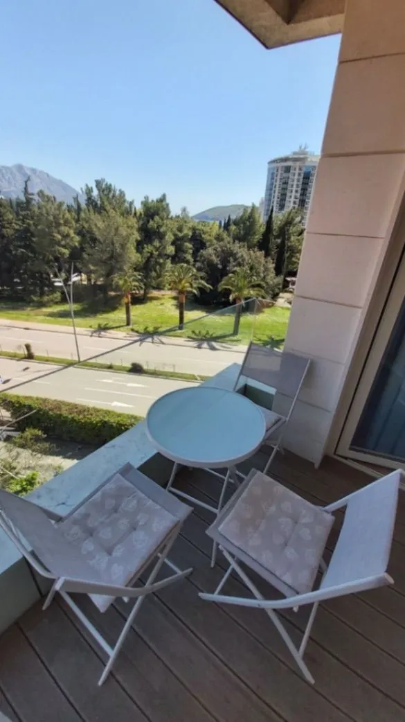 Rent, one bedroom apartment, 55m², Budva, Crna Gora