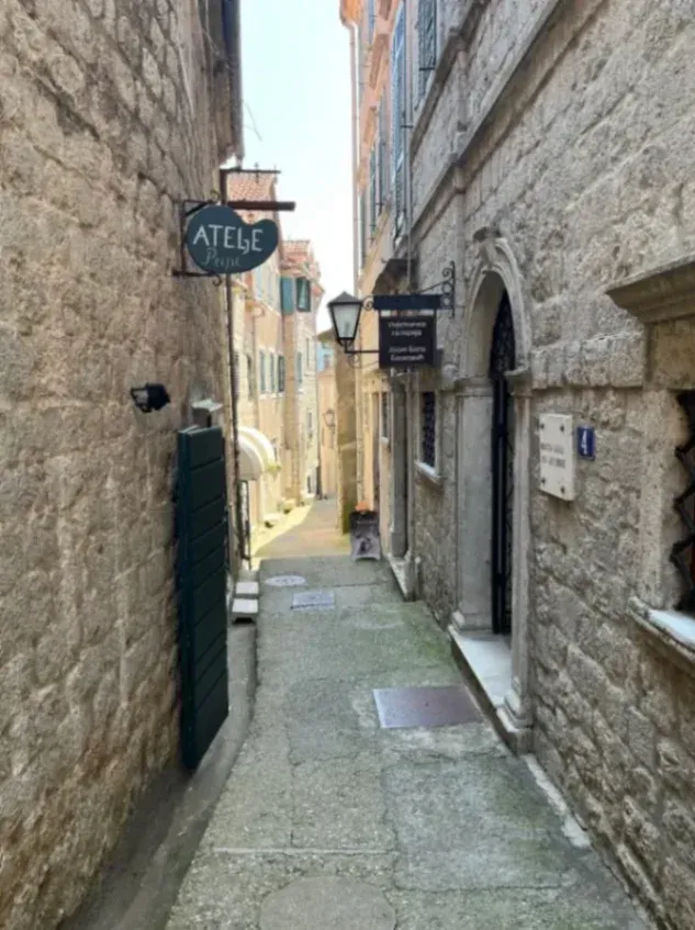 Prodaja, kuća, 240m², Stari Grad, Herceg Novi