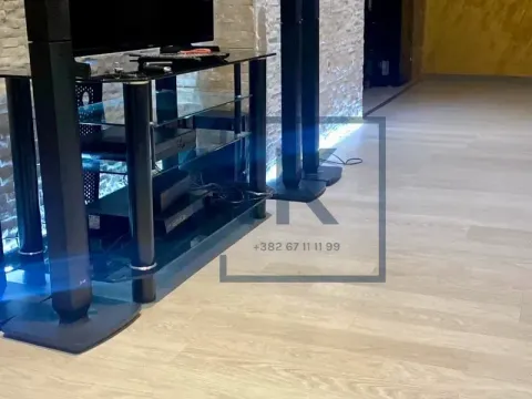 Izdavanje, jednosoban stan, 48m², Stari Aerodrom, Podgorica - image 5