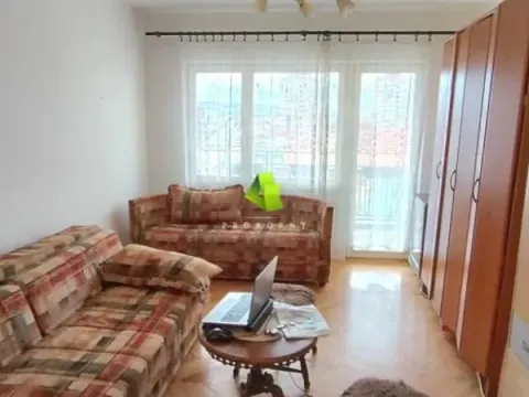 Prodaja, trosoban stan, 95m², Pantelej, Niš - image 8