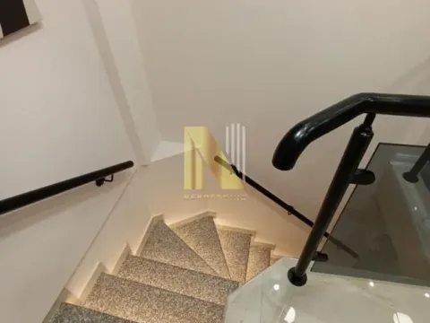 Izdavanje, trosoban stan, 82m², Sajmište, Novi Sad - image 10