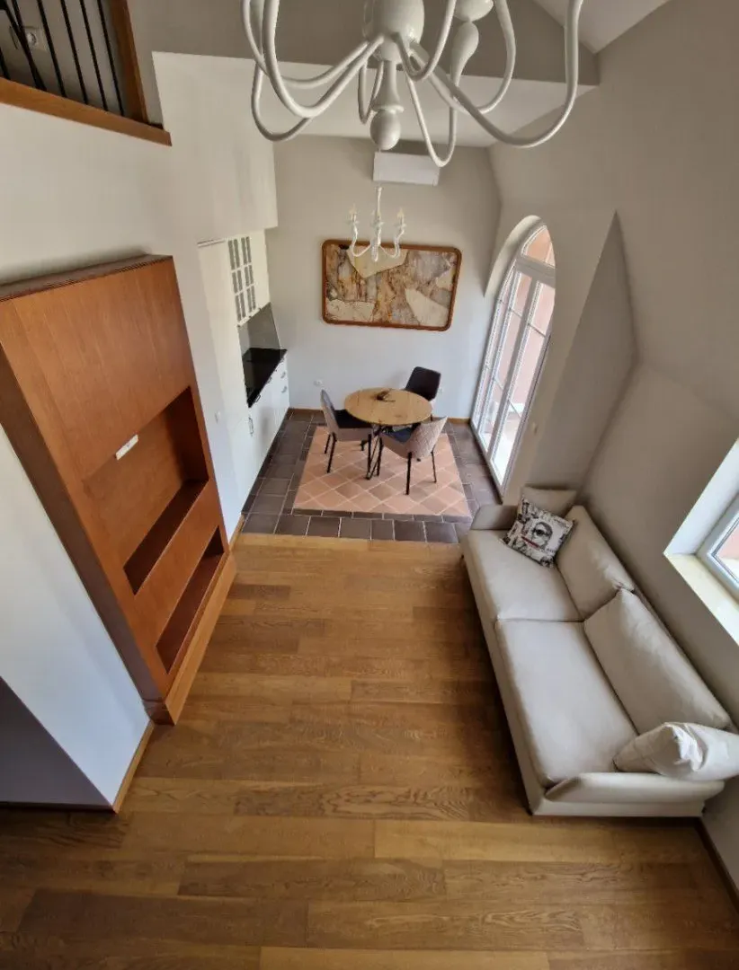 Prodaja, jednosoban stan, 49m², Centar, Tivat