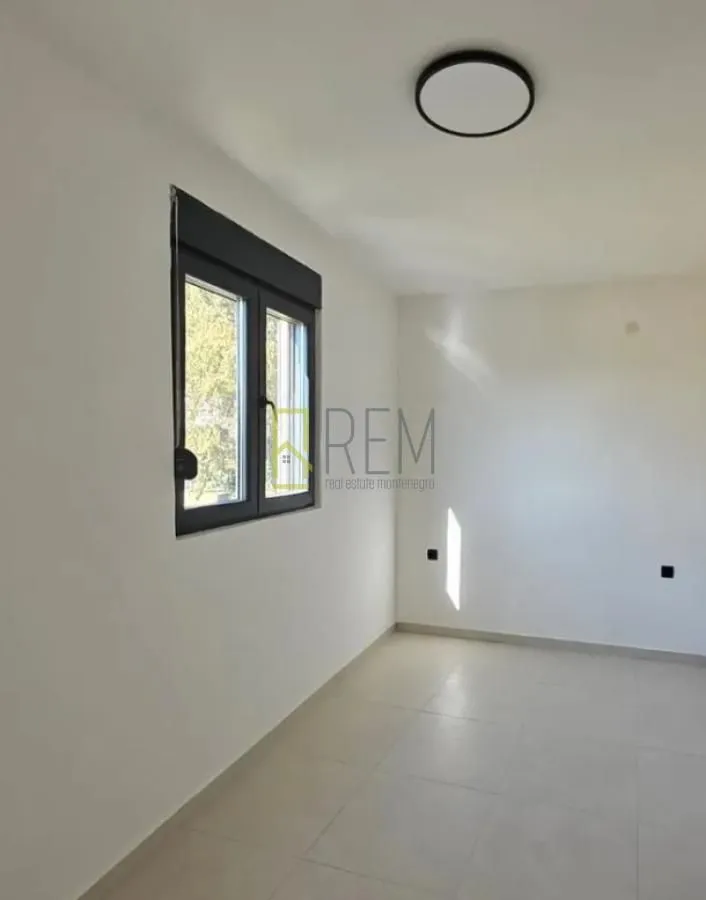 Prodaja, jednosoban stan, 45m², Đenovići, Herceg Novi