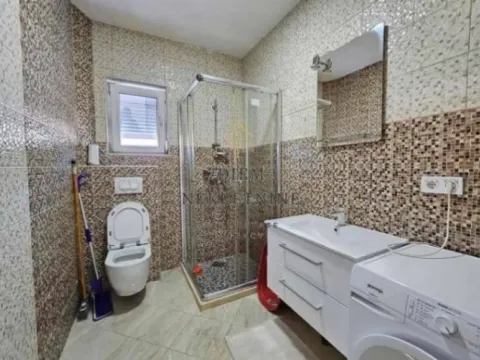 Izdavanje, trosoban stan, 150m², Stari Bar, Bar - image 5