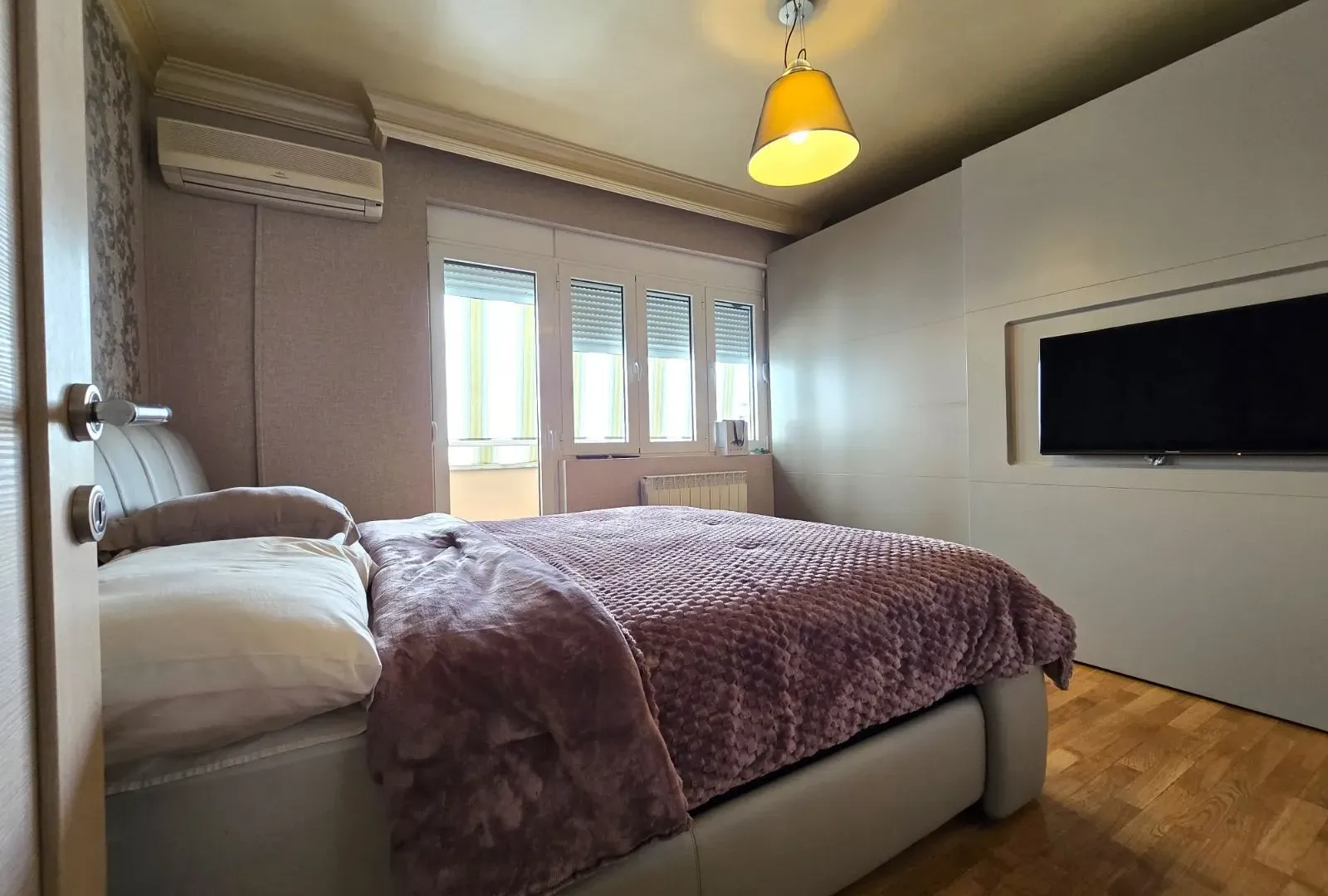 Prodaja, trosoban stan, 103m², Centar, Podgorica