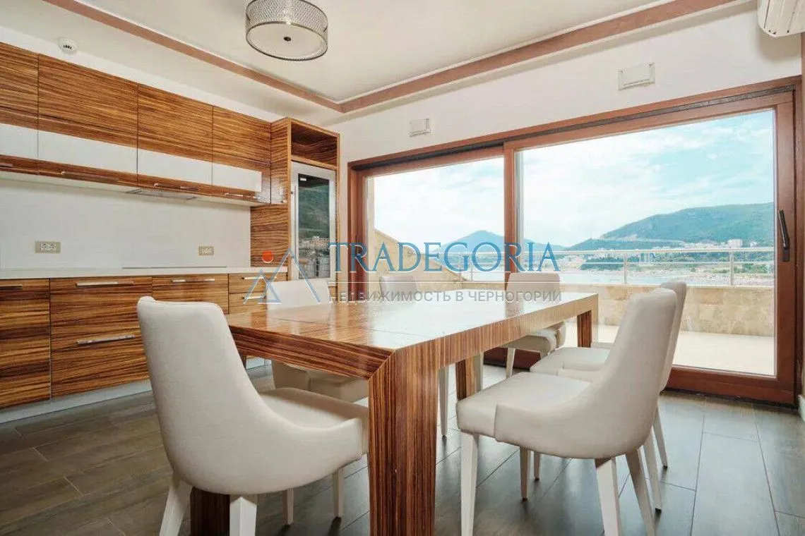 Prodaja, trosoban stan, 350m², Rafailovići, Budva