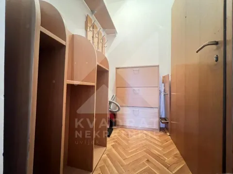 Prodaja, jednosoban stan, 42m², Zagorič, Podgorica - image 8