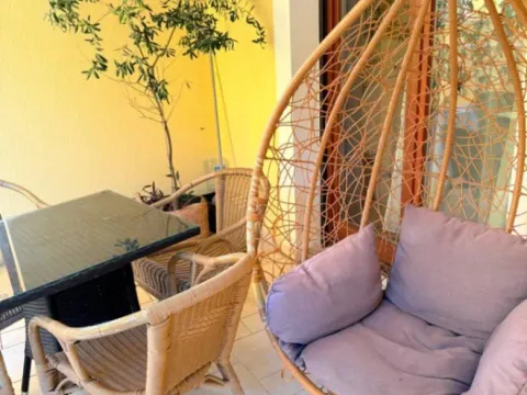 Sale, three bedroom apartment, 120m², Petrovac, Budva - image 12