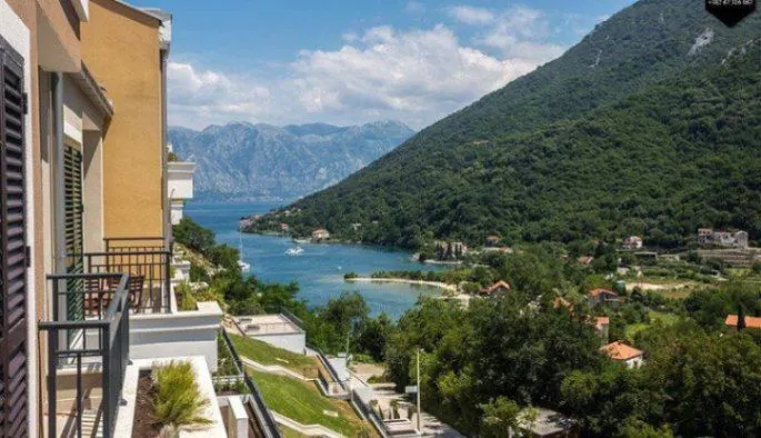 Sale, one bedroom apartment, 60m², Morinj, Kotor