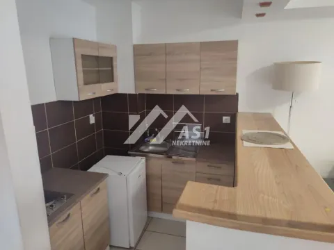 Izdavanje, jednosoban stan, 37m², Grbavica, Novi Sad Sve Podlokacije - image 3
