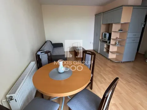 Izdavanje, dvosoban stan, 47m², Vašarište, Kragujevac - image 6