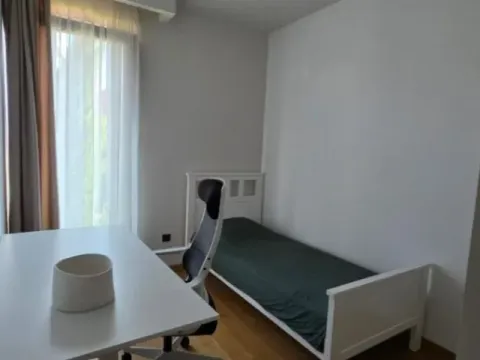 Izdavanje, trosoban stan, 85m², Vezirov Most, Podgorica - image 7