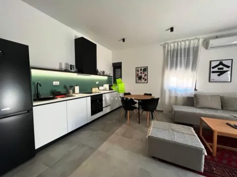 Izdavanje, trosoban stan, 71m², Medijana, Niš - image 2