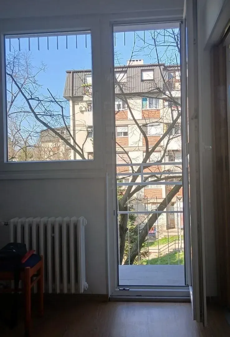 Prodaja, dvosoban stan, 61m², Kanarevo Brdo, Beograd