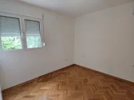 Izdavanje, dvosoban stan, 74m², Gintaš, Podgorica - image 4