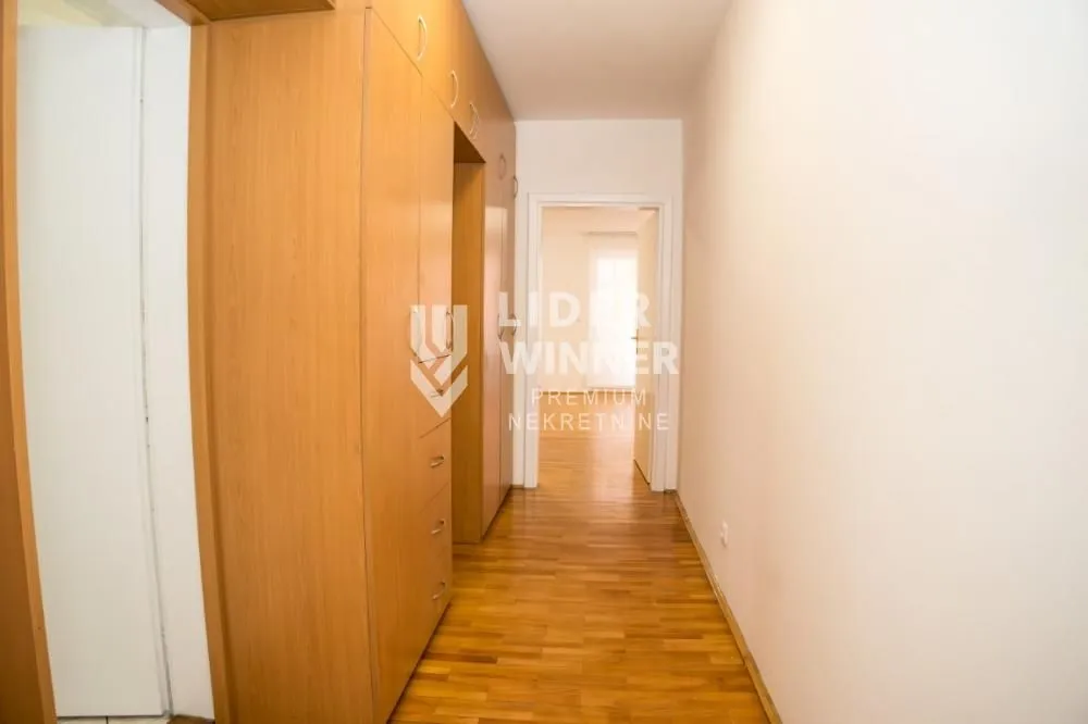 Rent, three bedroom apartment, 87m², Voždovac Sve Podlokacije, Beograd