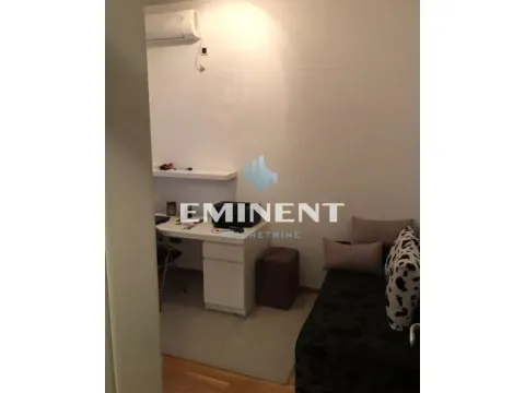 Izdavanje, četvorosoban stan, 100m², Crveni Krst, Beograd - image 14