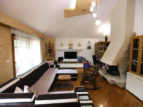 Sale, apartment, 136m², Centar, Podgorica