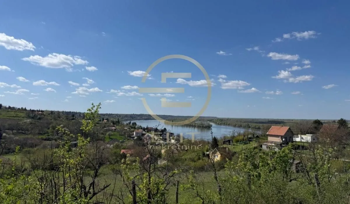 Prodaja, plac, 2106m², Banoštor, Beočin