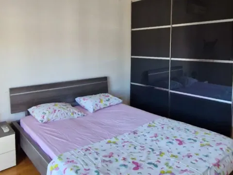 Izdavanje, dvosoban stan, 54m², City Kvart, Podgorica - image 7