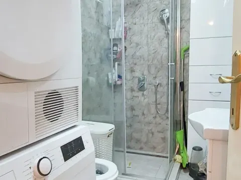 Prodaja, trosoban stan, 85m², Aleksinac, Niš - image 4