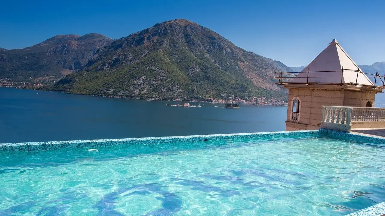 Sale, house, 235m², Kostanjica, Kotor