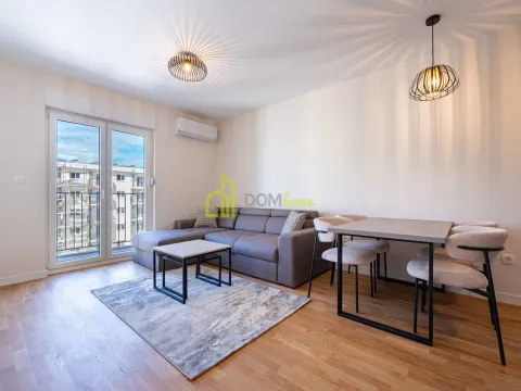 Rent, one bedroom apartment, 42m², Pobrežje, Podgorica - image 1