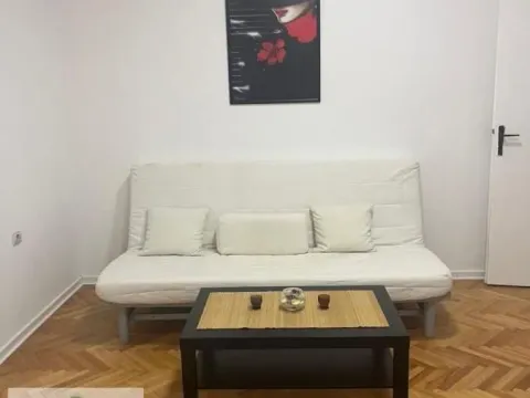 Stan in Obrenovac