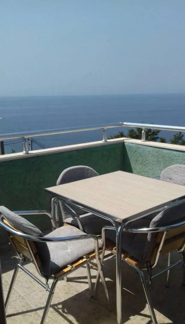 Rent, one bedroom apartment, 65m², Ratac, Bar