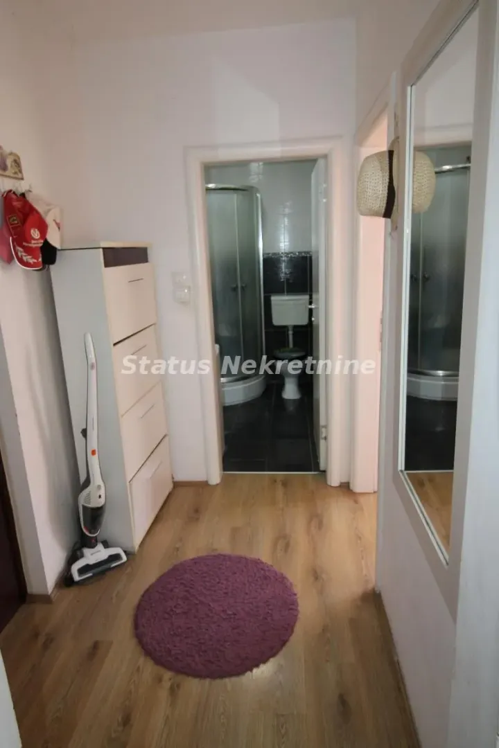 Prodaja, jednosoban stan, 33m², Sajmište, Novi Sad