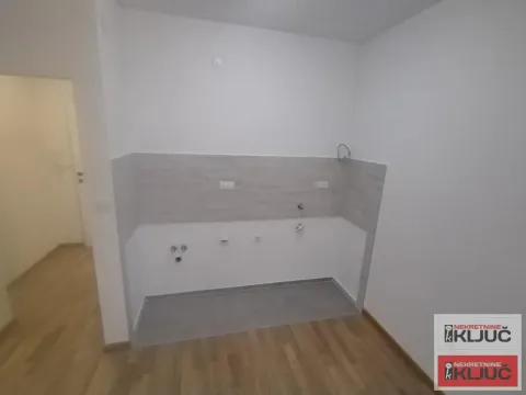 Sale, studio apartment, 22m², Novo naselje, Novi Sad - image 3