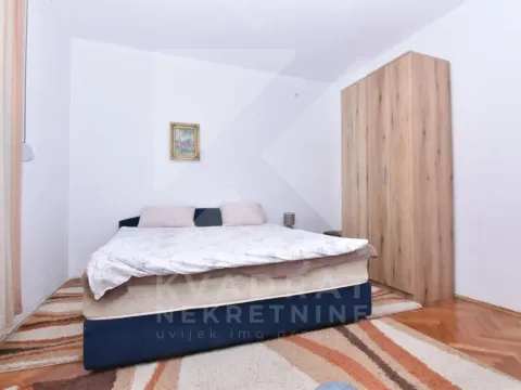 Izdavanje, dvosoban stan, 90m², Dalmatinska ulica, Podgorica - image 8