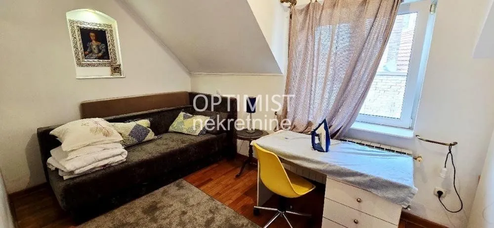 Prodaja, stan, 108m², Stari Grad, Beograd