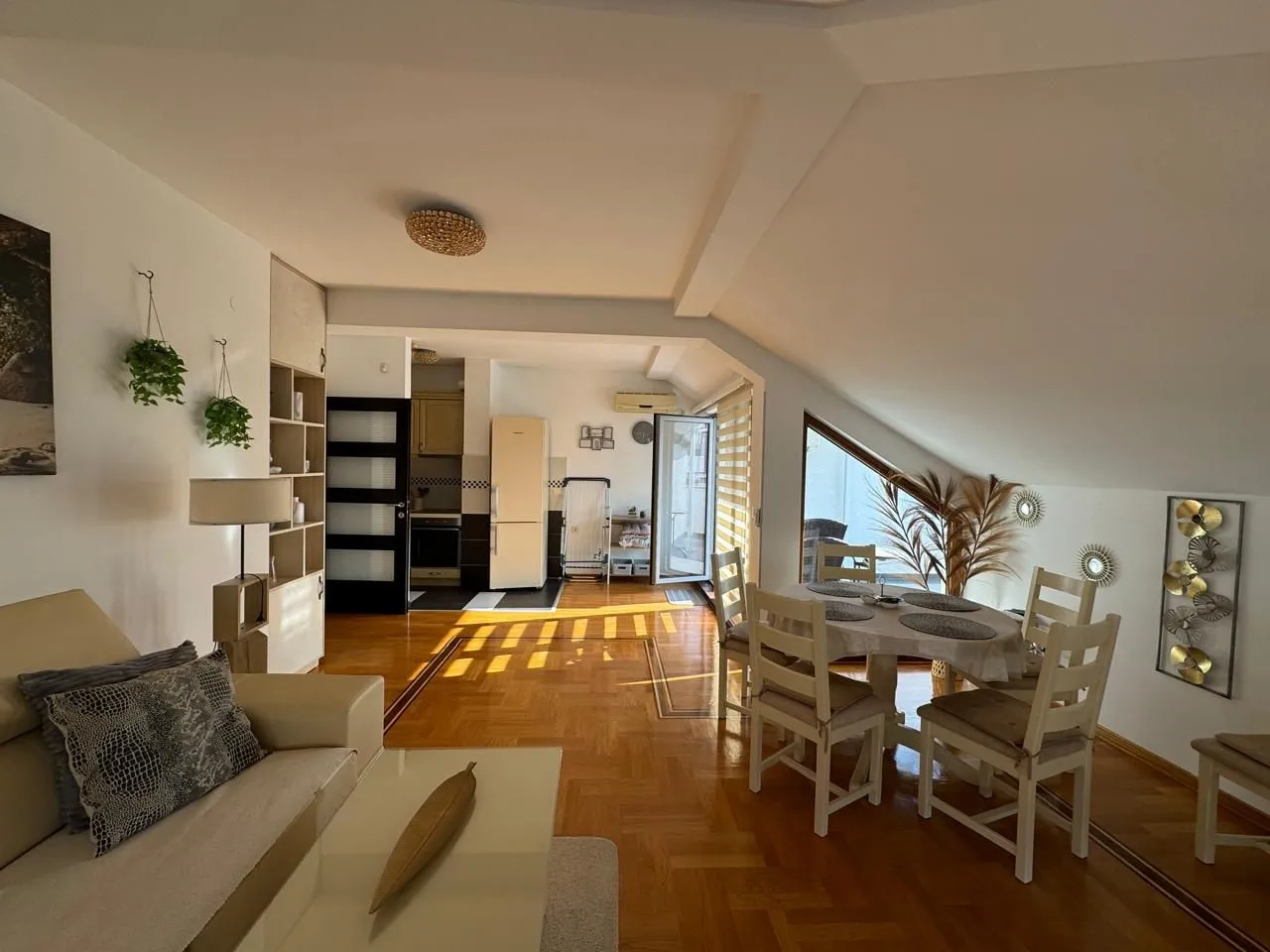 Prodaja, dvosoban stan, 108m², Rozino, Budva