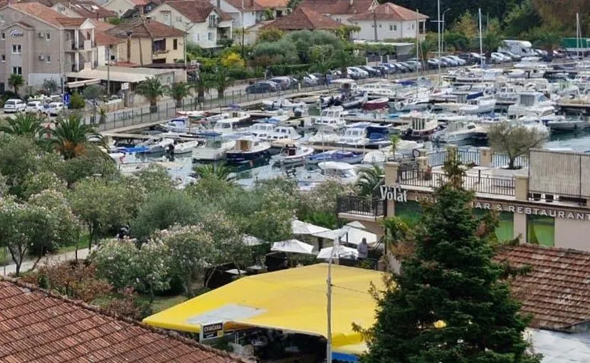 Prodaja, jednosoban stan, 39m², Centar, Tivat