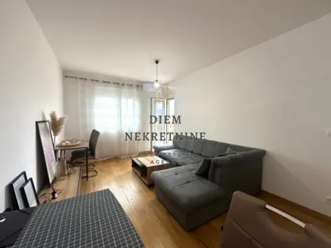 Rent, one bedroom apartment, 48m², New City, Podgorica - image 8