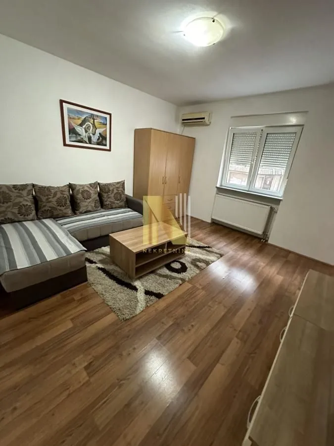 Rent, one bedroom apartment, 41m², Bulevar Oslobodjenja, Novi Sad Sve Podlokacije