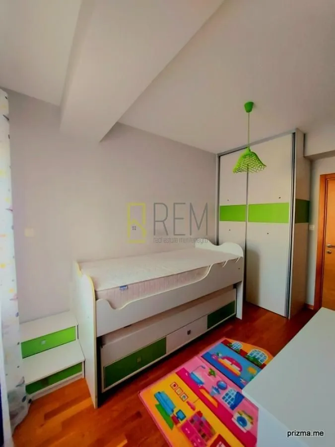 Prodaja, dvosoban stan, 65m², Ljubović, Podgorica