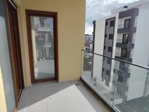 Sale, two bedroom apartment, 72m², Šušanj, Bar - image 3