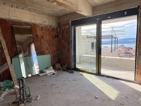 Prodaja, kuća, 300m², Tivat, Crna Gora - image 17