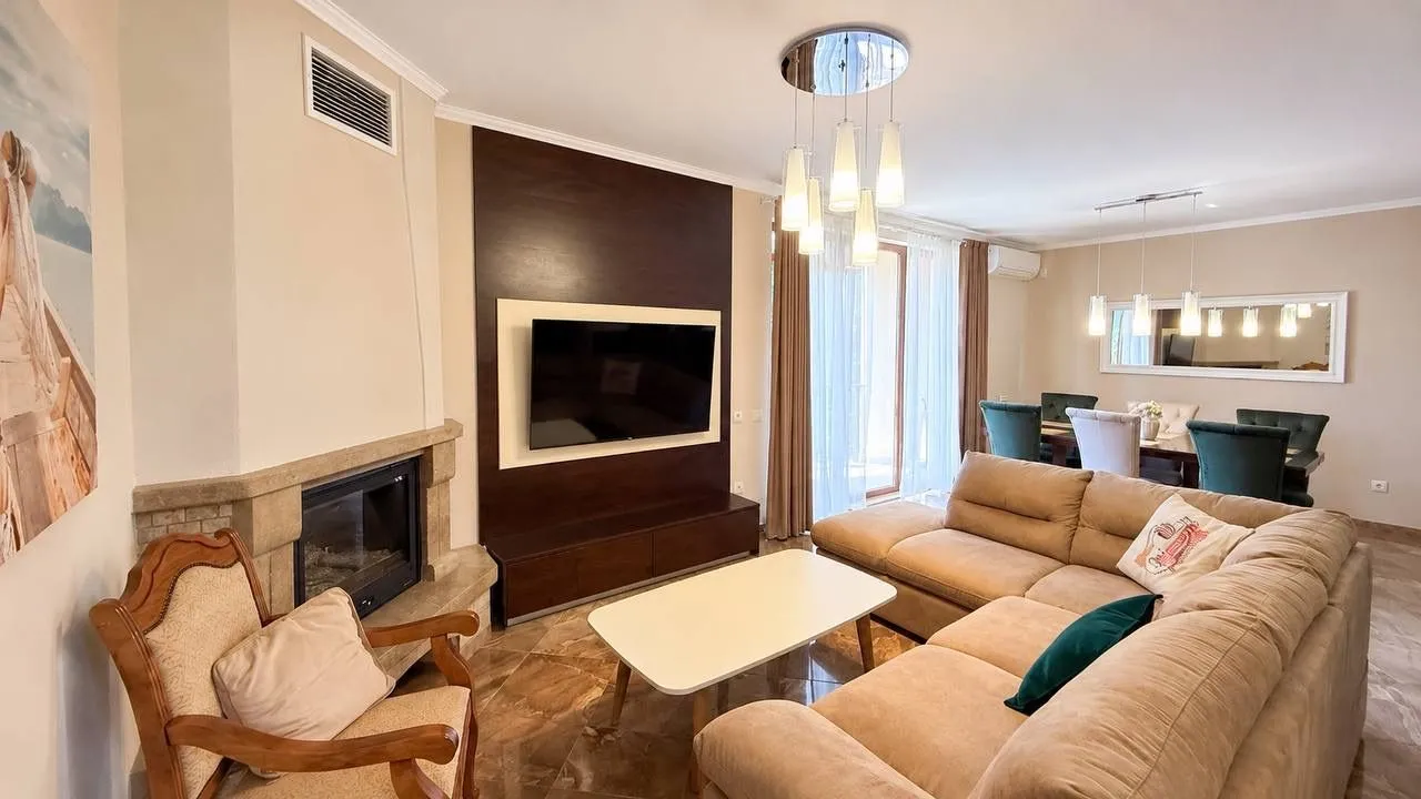 Sale, house, 240m², Šušanj, Bar
