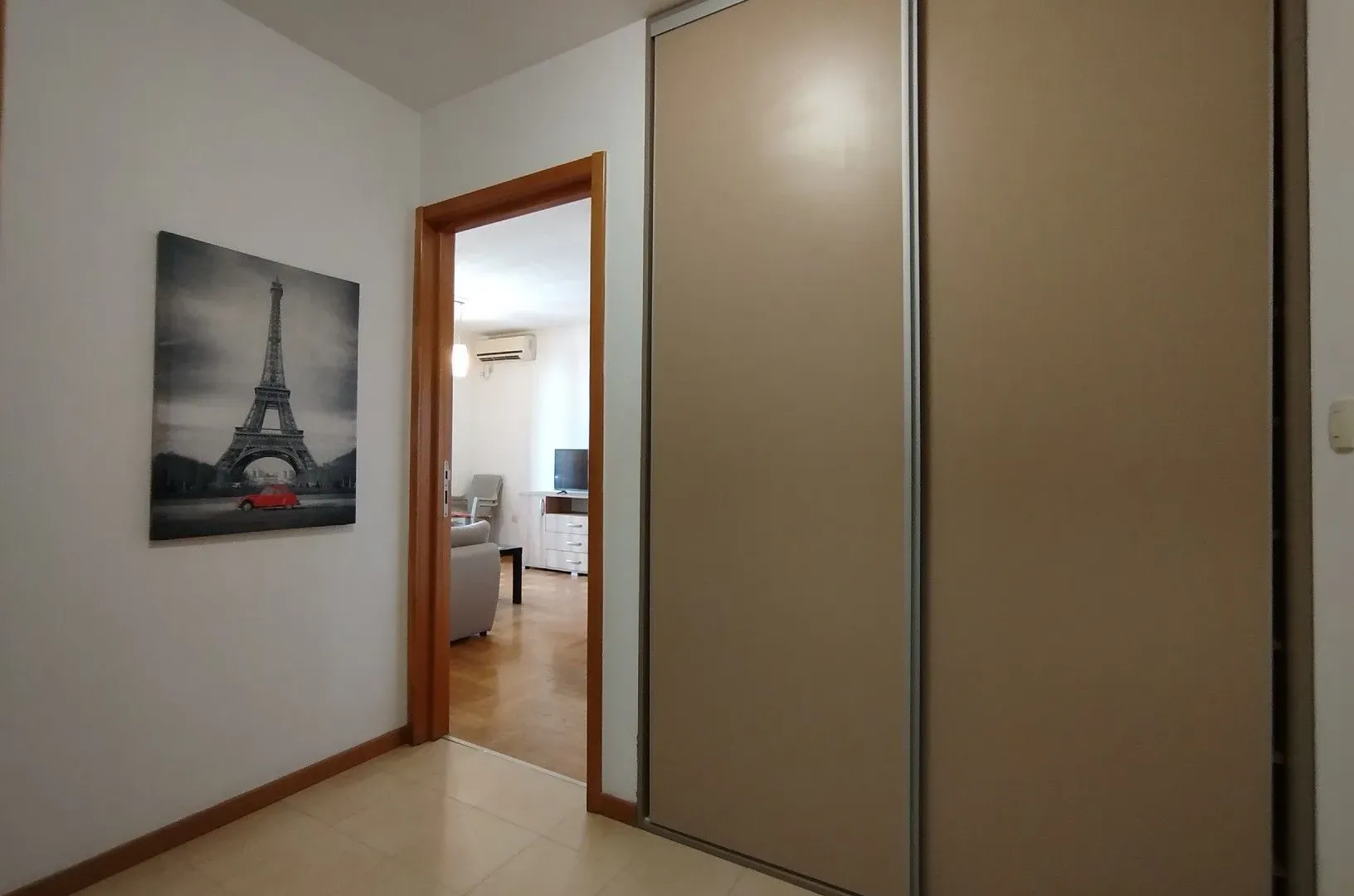 Rent, apartment, 67m², Stari Aerodrom, Podgorica