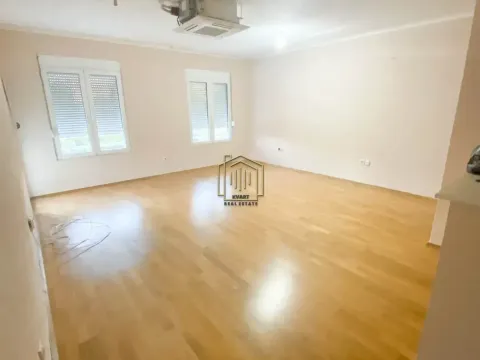 Rent, two bedroom apartment, 69m², Ljubović, Podgorica - image 8