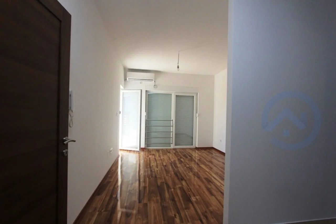 Sale, apartment, 59m², Petrovac, Budva
